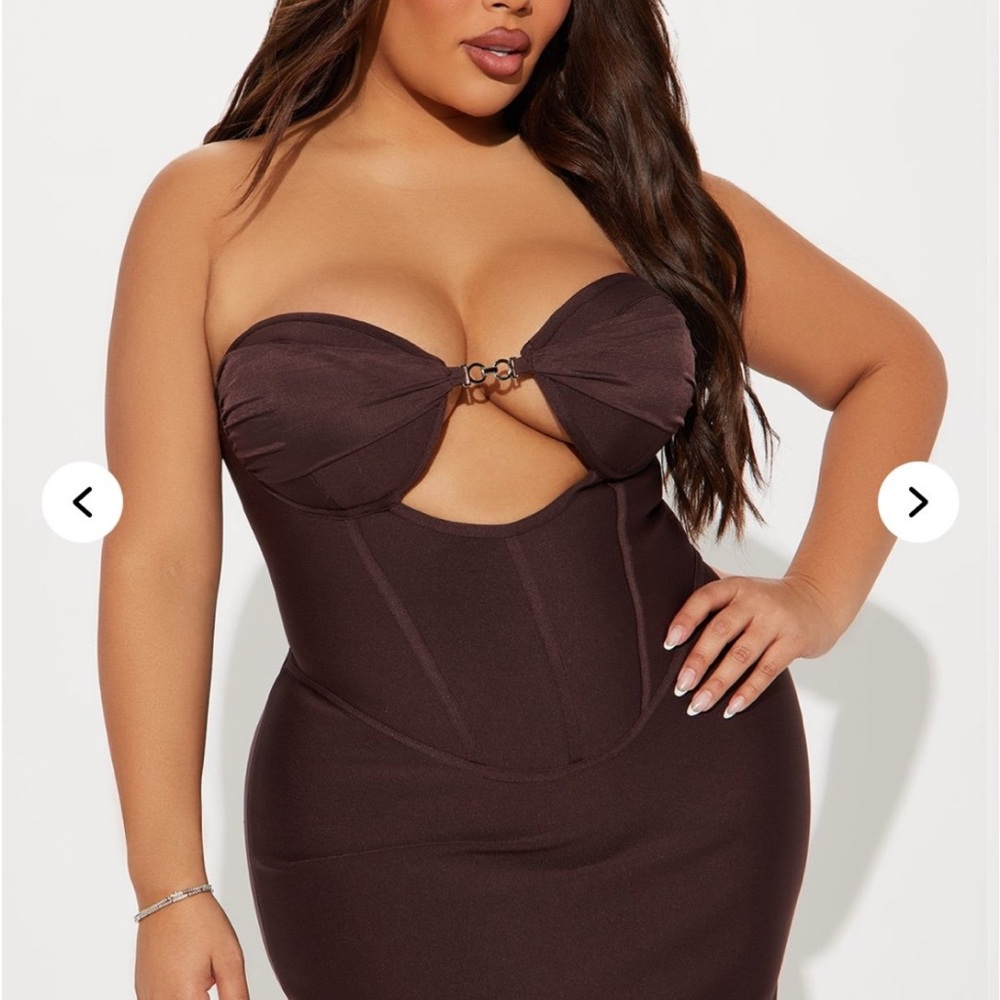 FASHION NOVA BIG STEPPER BANDAGE MIDI DRESS